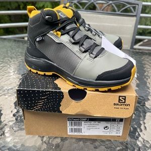 Salomon Outward CSWP J Hiking Boots - Kids' Size 1.5